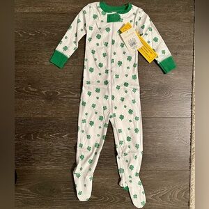 The Beaufort Bonnet Company Green and White Shamrock St. Patrick Day Pajamas